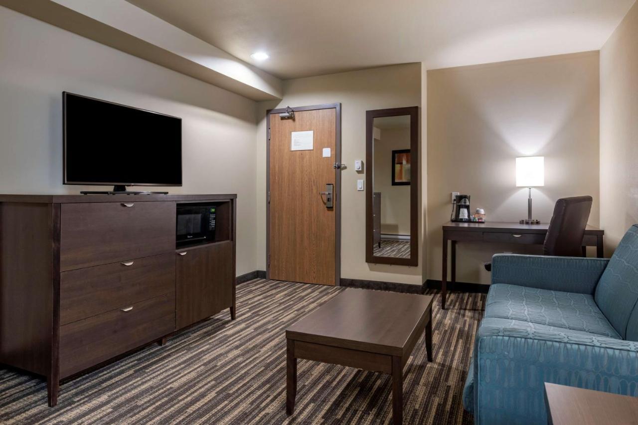 Best Western Dartmouth Hotel&Suites Exterior foto